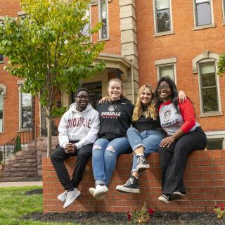 2023_DYouville_University_Fall_Campus_Students9.jpg